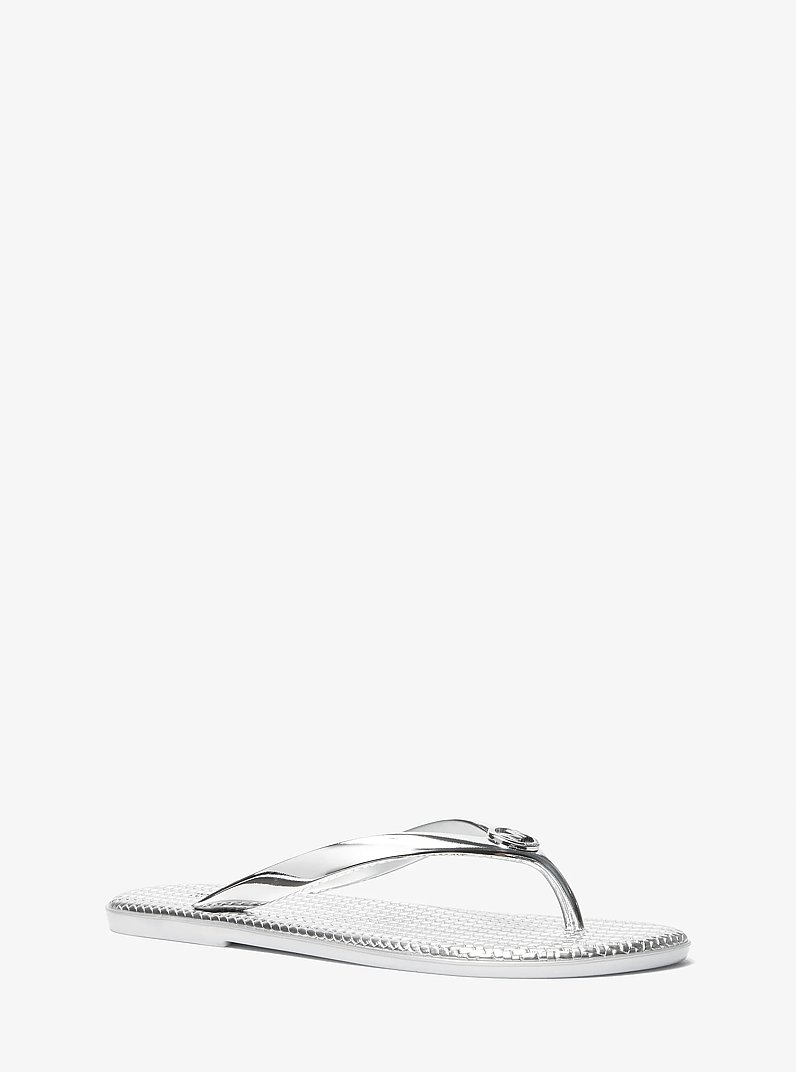 Chancletas Jet Set de PVC metalizado in PLATEADO | Michael Kors