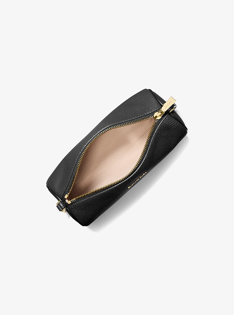 Izzy Small Pebbled Leather Barrel Pochette in BLACK | Michael Kors