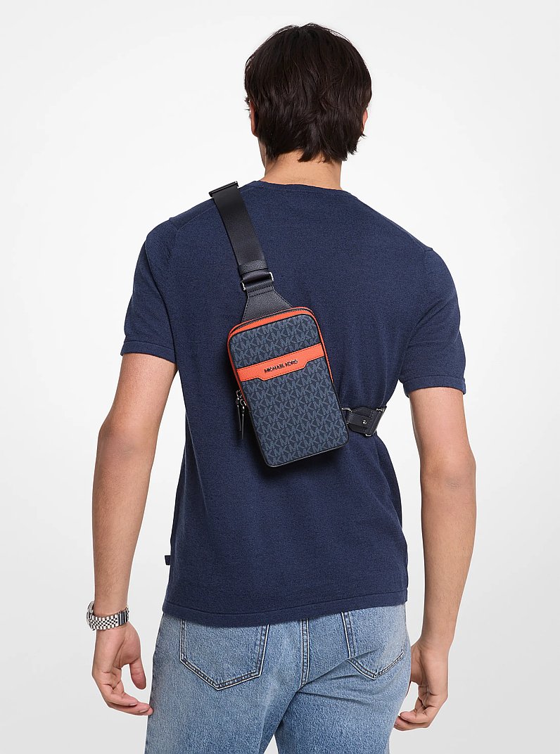 Ri&ntilde;onera bandolera Cooper con logotipo exclusivo in ROJO ARCILLA | Michael Kors