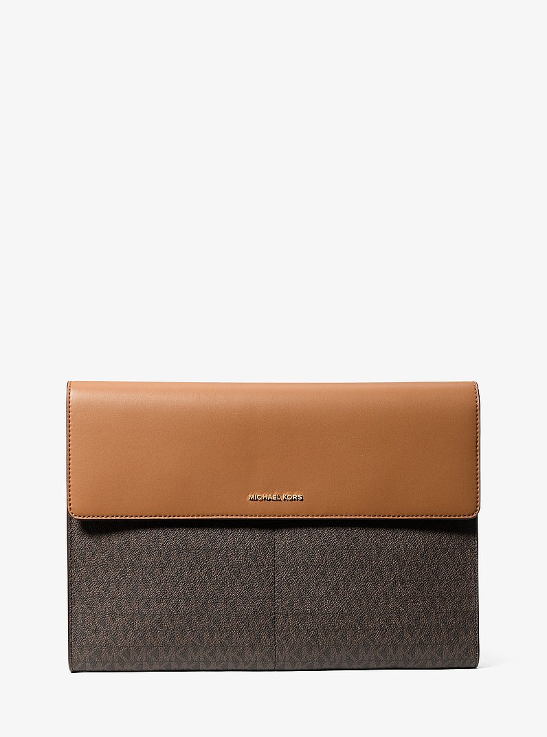Jet Set Signature Logo Laptop Case in BRN/ACORN | Michael Kors