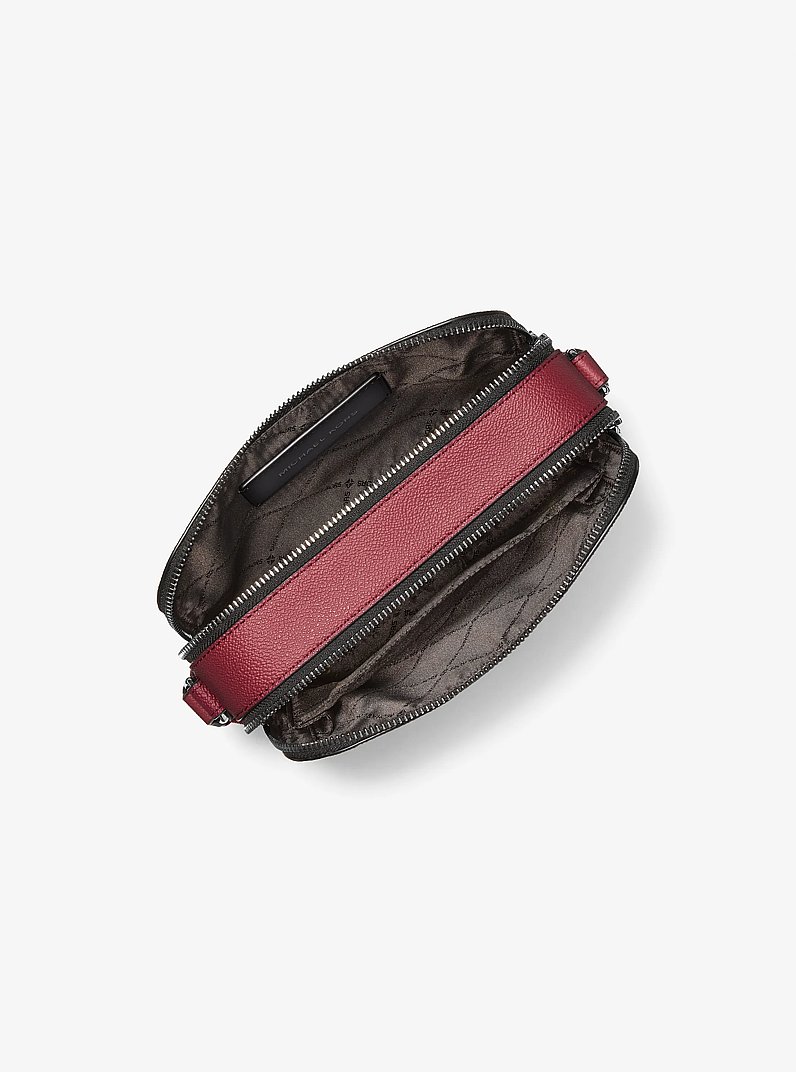 Sac &agrave; bandouli&egrave;re pour cam&eacute;ra Hudson &agrave; logo Signature in ROUGE PROFOND | Michael Kors