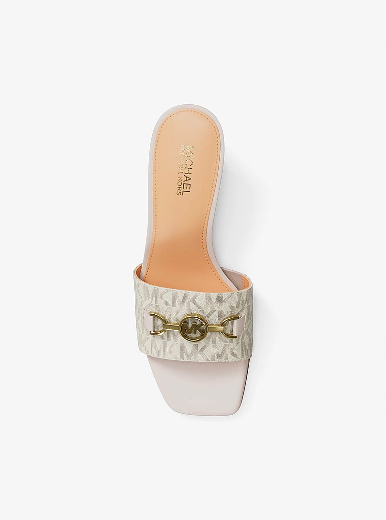 Sandalo Natalie con stampa logo e mezzo tacco in VANIGLIA | Michael Kors