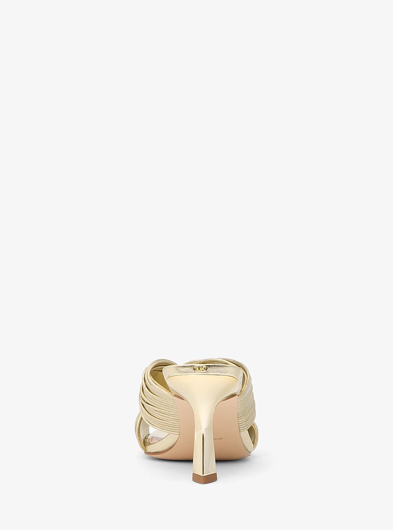 Sandale mule Alessia m&eacute;tallis&eacute;e in OR P&Acirc;LE | Michael Kors