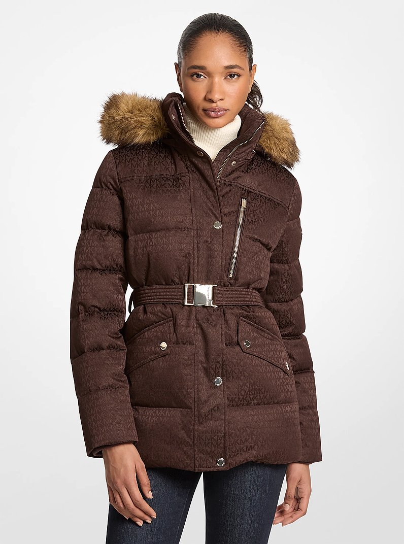 Chaqueta acolchada con cintur&oacute;n y ribete de piel sint&eacute;tica in LOGOTIPO CHOCOLATE | Michael Kors