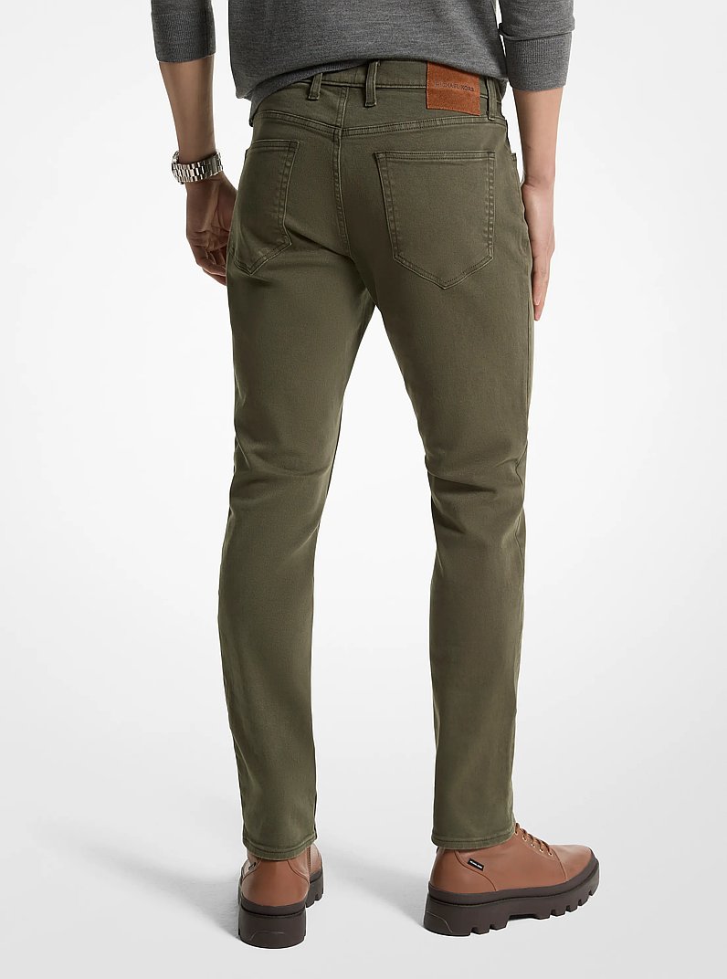 Jeans slim fit de algod&oacute;n el&aacute;stico in HIEDRA | Michael Kors