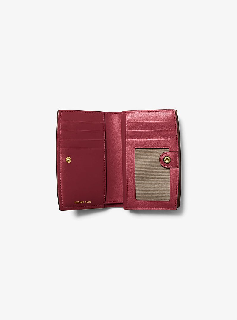 Bryant Medium Pebbled Leather Wallet