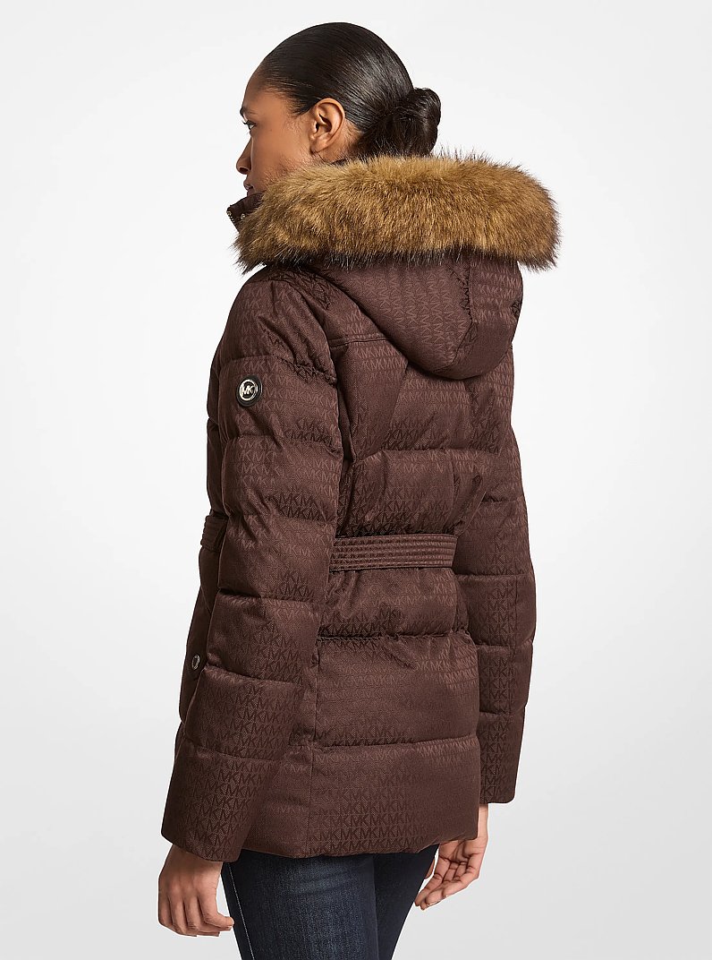 Chaqueta acolchada con cintur&oacute;n y ribete de piel sint&eacute;tica in LOGOTIPO CHOCOLATE | Michael Kors
