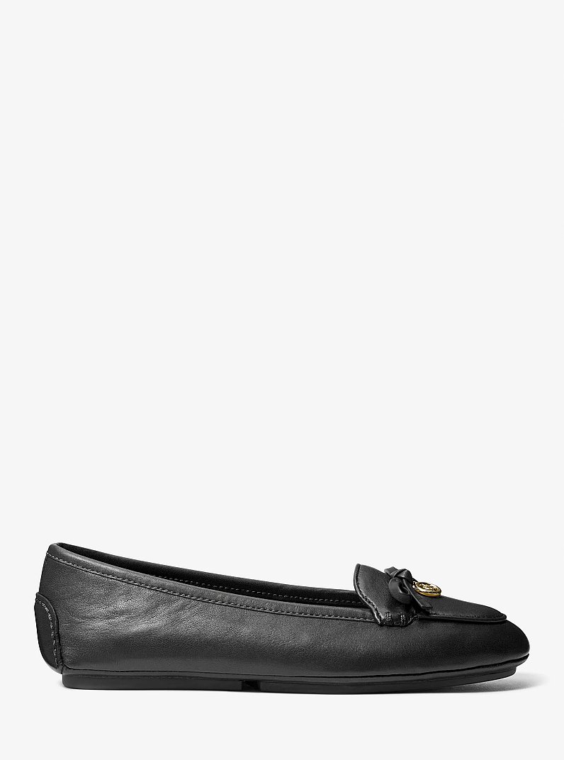 Mocas&iacute;n Wendy de piel in NEGRO | Michael Kors