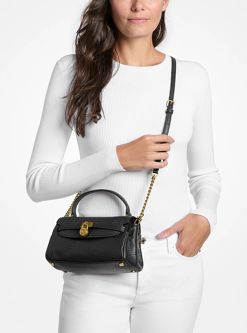 Tr&egrave;s petit sac &agrave; bandouli&egrave;re Hamilton Moderne en cuir souple textur&eacute; in NOIR | Michael Kors