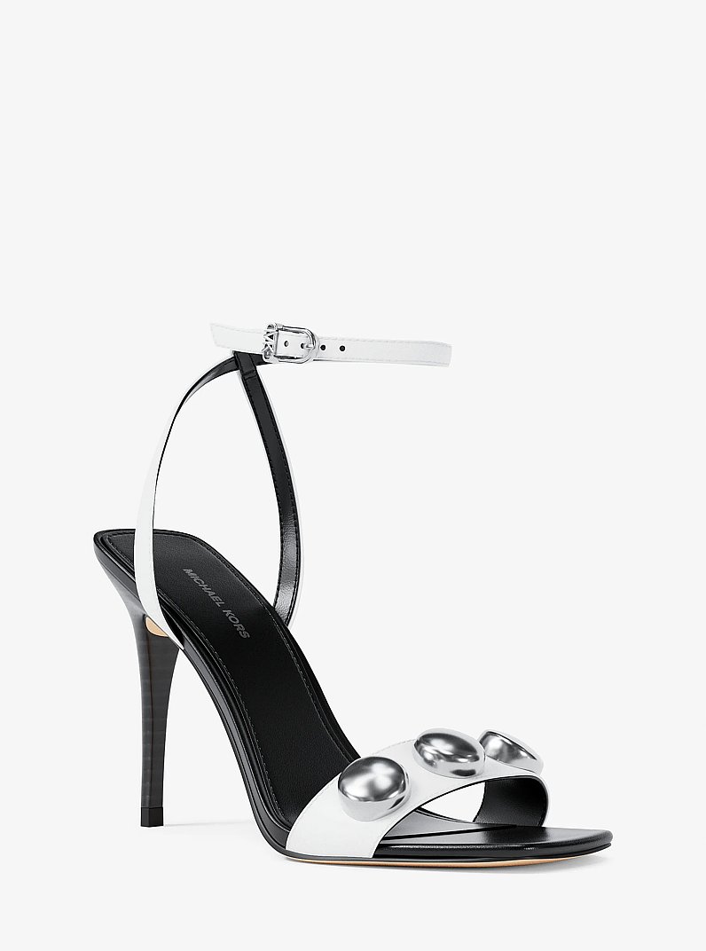 Sandalo Liana in pelle con borchie in BIANCO OTTICO | Michael Kors