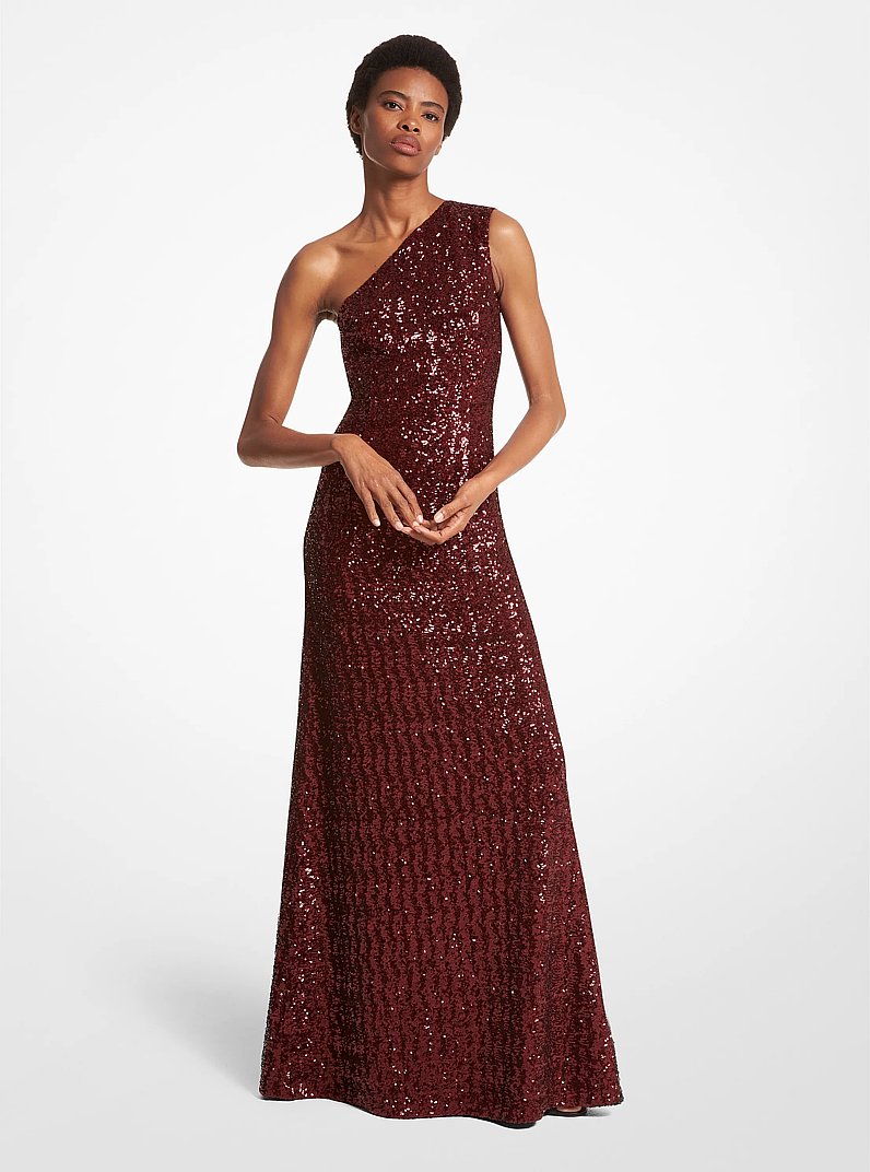 Vestido de noche en tul el&aacute;stico con lentejuelas y hombro descubierto in MERLOT | Michael Kors