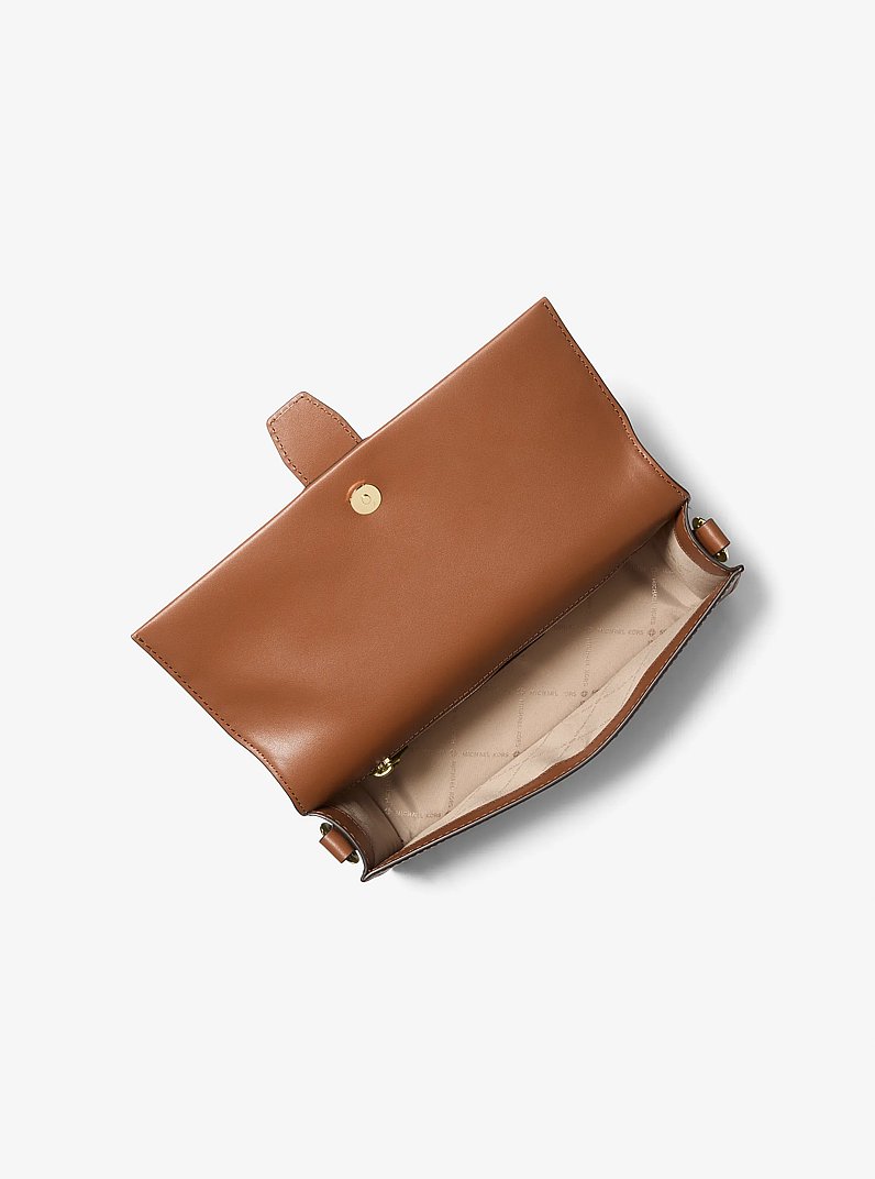 Sac &agrave; &eacute;paule Greenwich de taille moyenne en cuir Saffiano in LUGGAGE | Michael Kors
