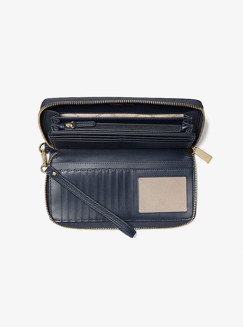 Cartera continental Jet Set Travel grande de piel granulada in AZUL MARINO | Michael Kors