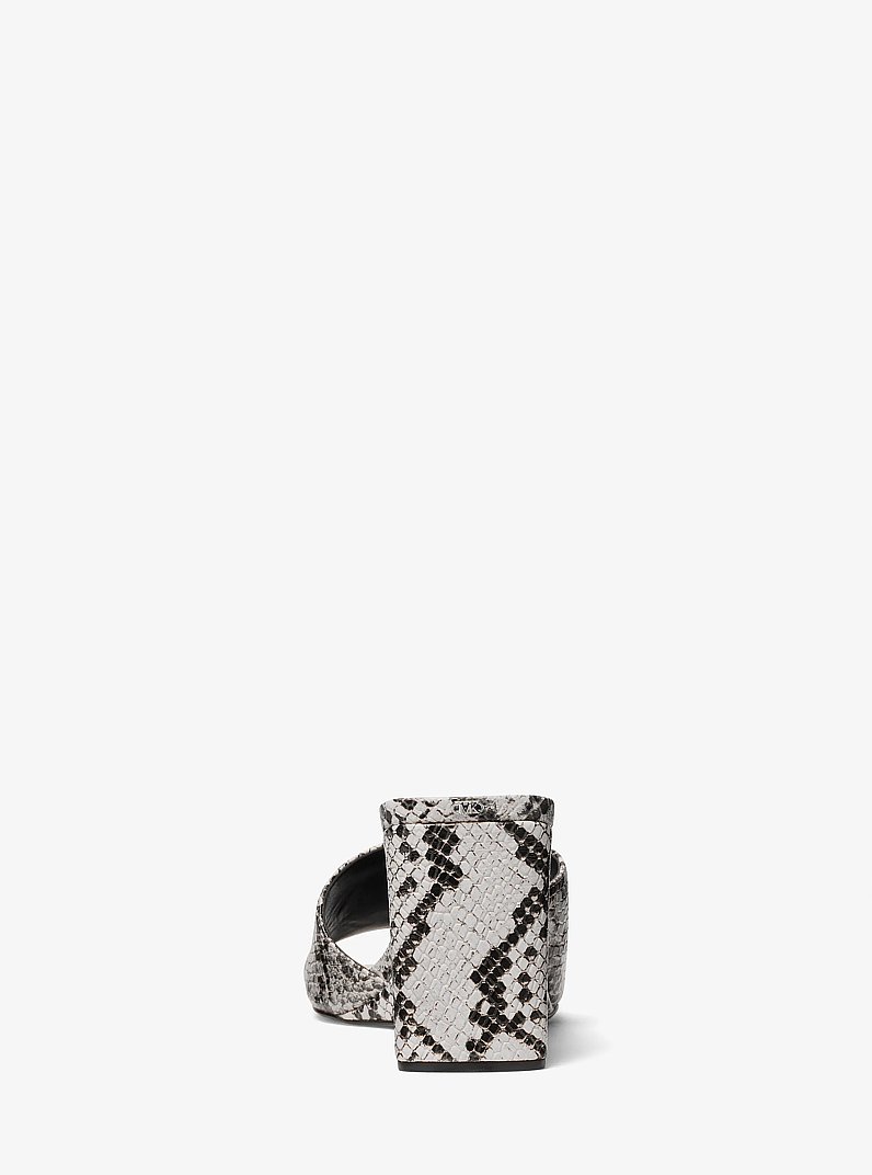 Sandalia Merriam de piel con cu&ntilde;a y motivo de serpiente en relieve in ALUMINIO | Michael Kors