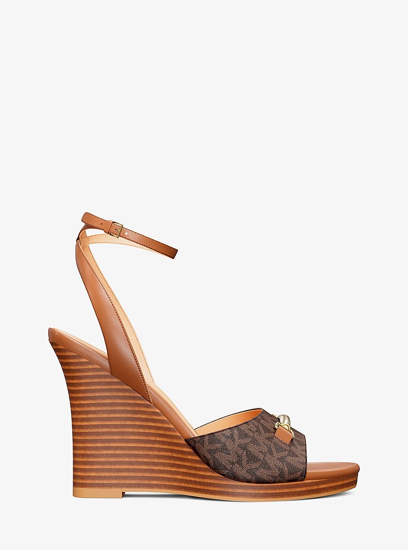 Sandale &agrave; talon compens&eacute; Carson &agrave; logo Signature in BRUN | Michael Kors