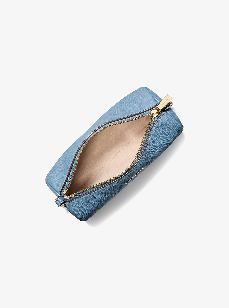 Petite pochette cylindrique Izzy en cuir grain&eacute; in CHAMBRAI | Michael Kors