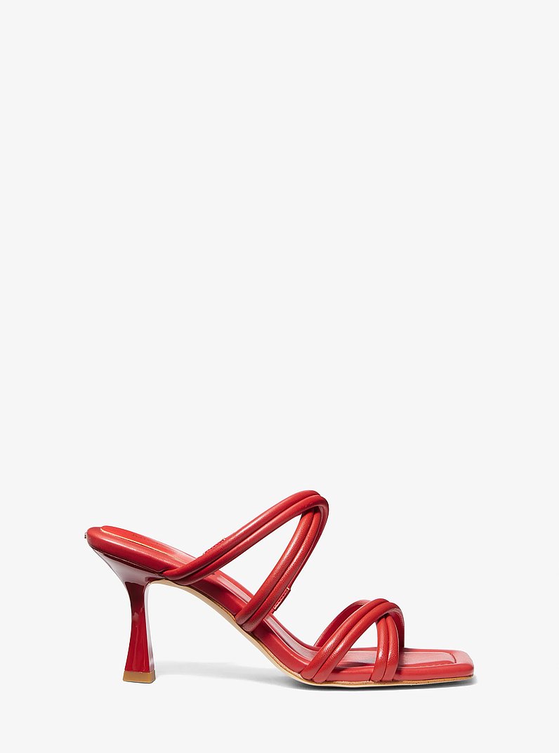 Sandale Corrine en cuir in ROUGE LACQU&Eacute; | Michael Kors
