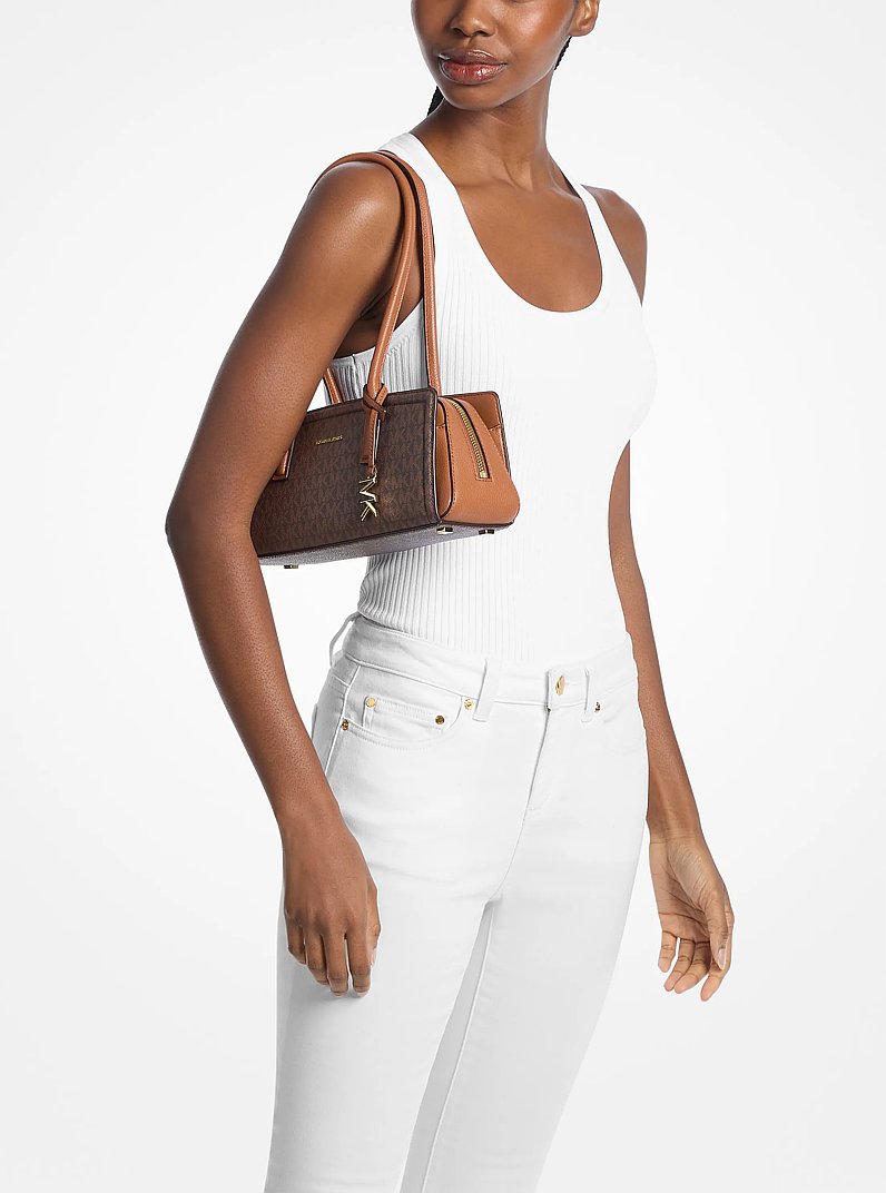 Borsa a spalla Laila piccola con stampa logo in BRONZO/GHIANDA | Michael Kors
