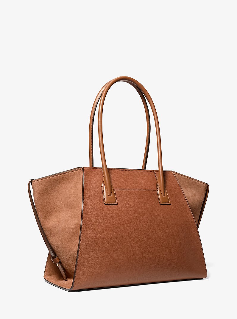 Tr&egrave;s grand sac fourre-tout Avril en cuir et en su&egrave;de in LUGGAGE | Michael Kors