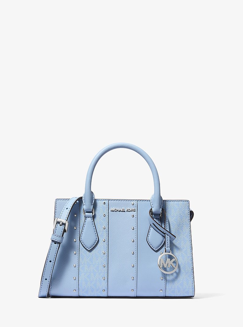 Bolso satchel Sheila peque&ntilde;o con parches de tachuelas y logotipo exclusivo in CELESTE CLARO MULTICOLOR | Michael Kors
