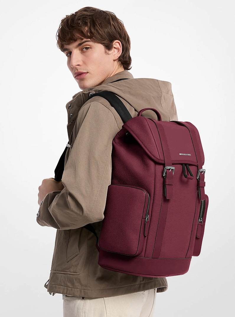 Sac &agrave; dos Hudson en cuir grain&eacute; in M&Ucirc;RE | Michael Kors
