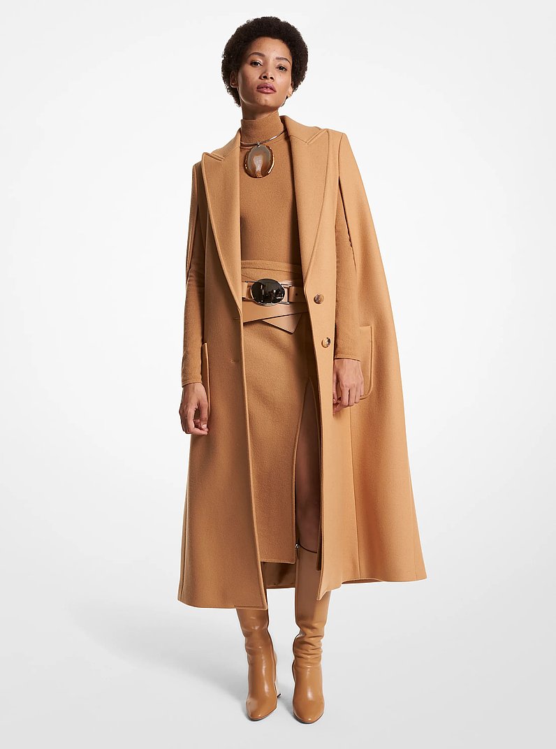 Cape-Mantel aus Meltonwolle in KAMEL | Michael Kors