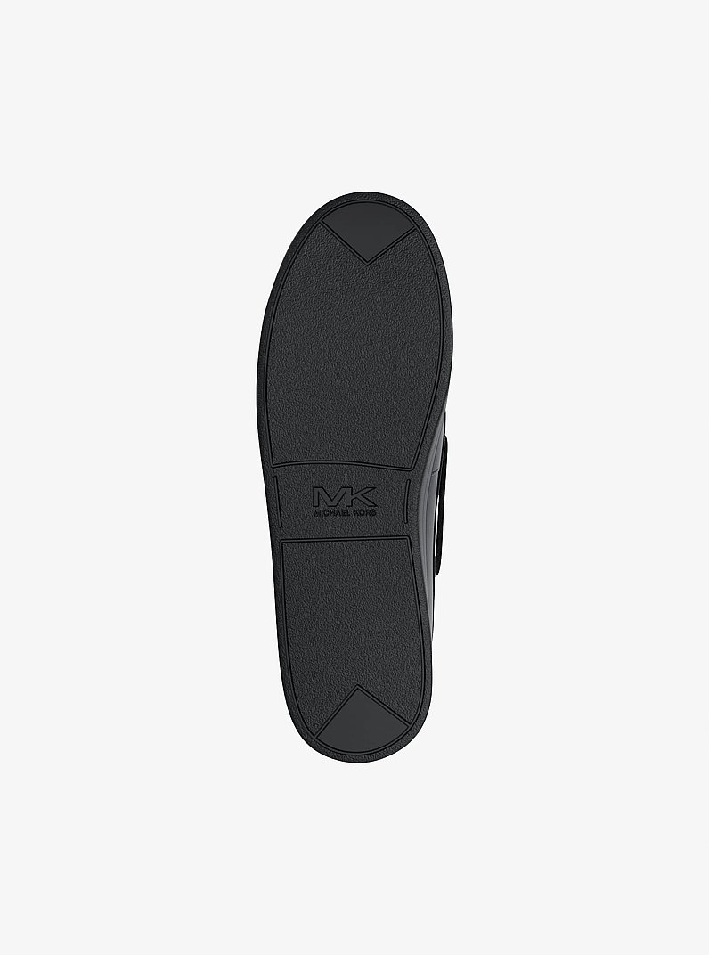 Scarpa da barca Aiden in pelle in NERO | Michael Kors