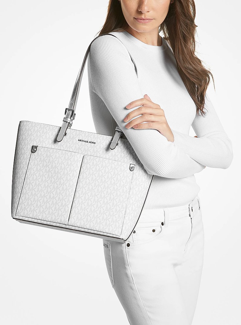 Jet Set Medium Signature Logo Pocket Tote Bag