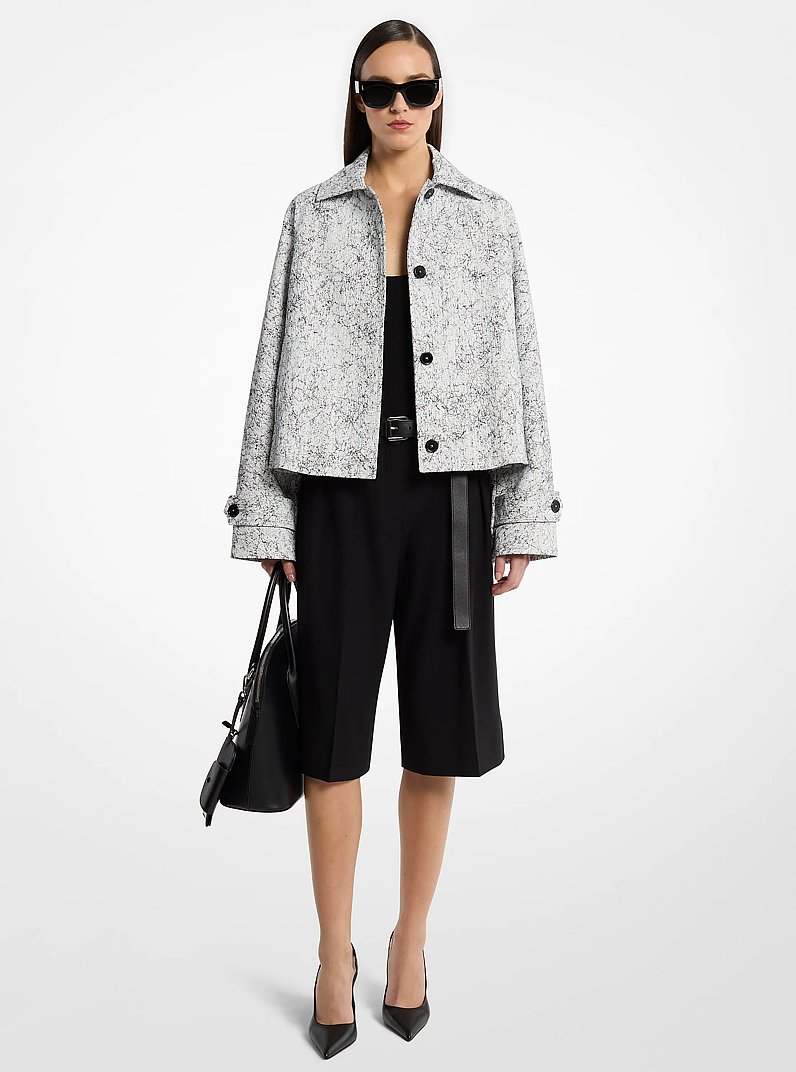 Balmacaan corto de denim craquelado in NEGRO/BLANCO | Michael Kors