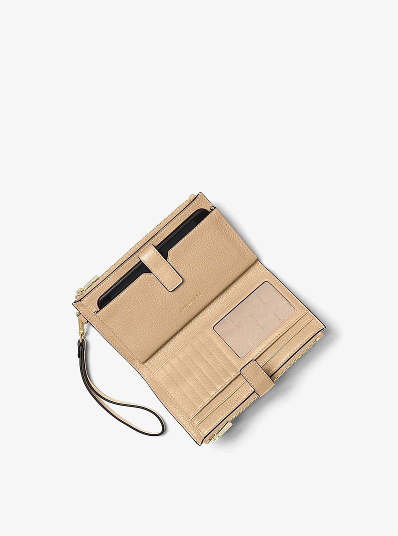 Adele Leather Smartphone Wallet in CAMEL | Michael Kors