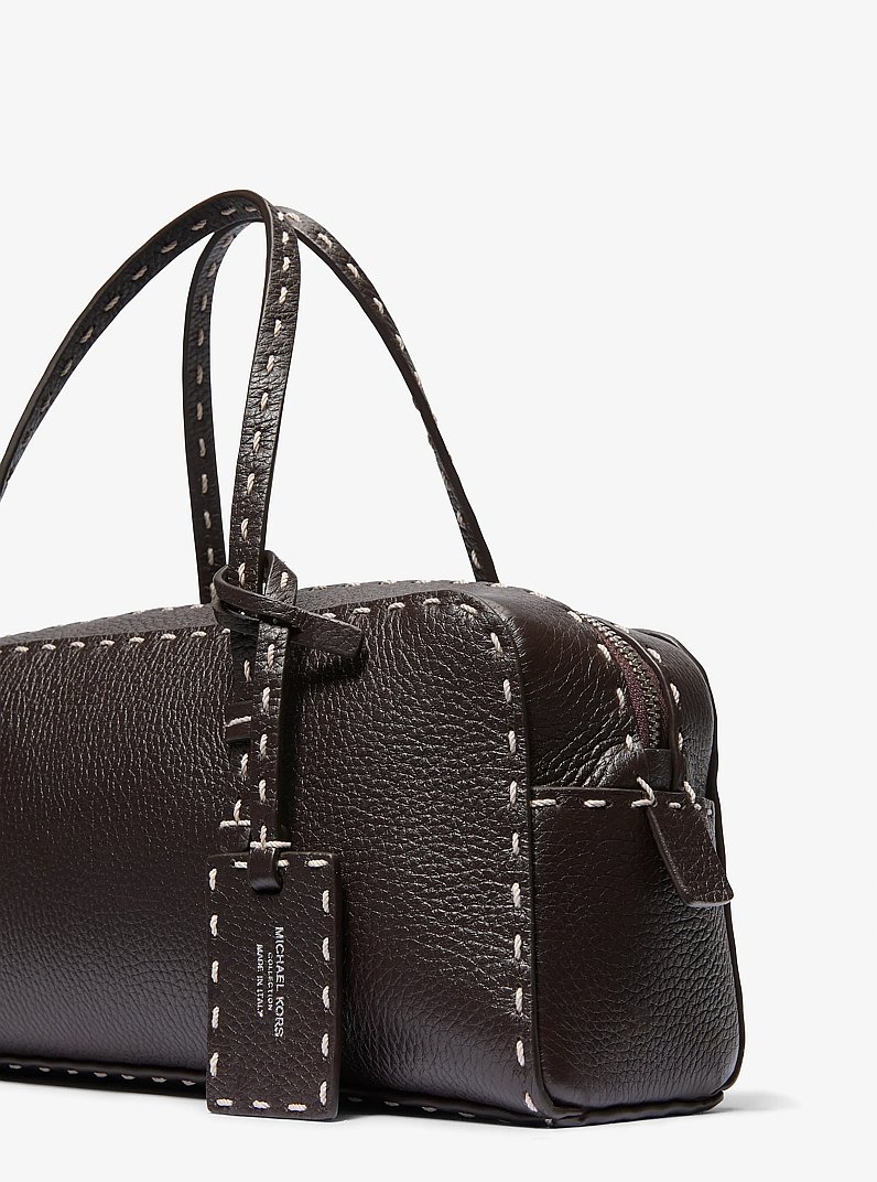 Bolso satchel Roberta de cuero granulado cosido a mano in CHOCOLATE | Michael Kors