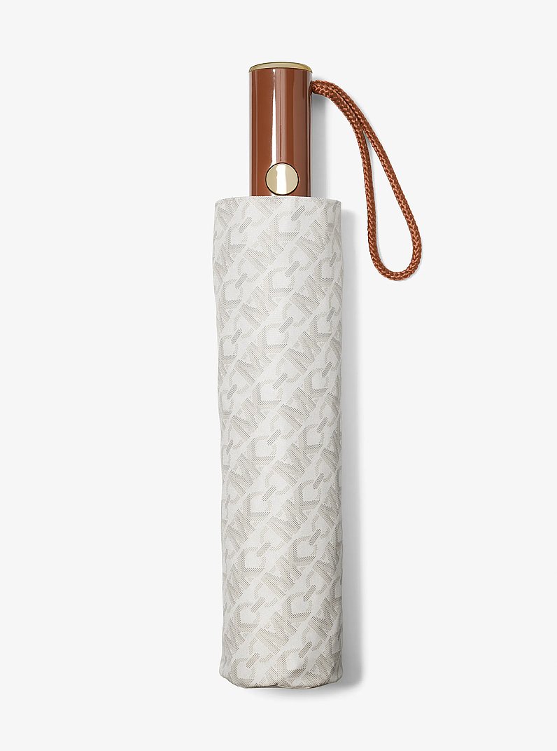 Empire Signature Logo Umbrella in VANILLA/LUGGAGE | Michael Kors