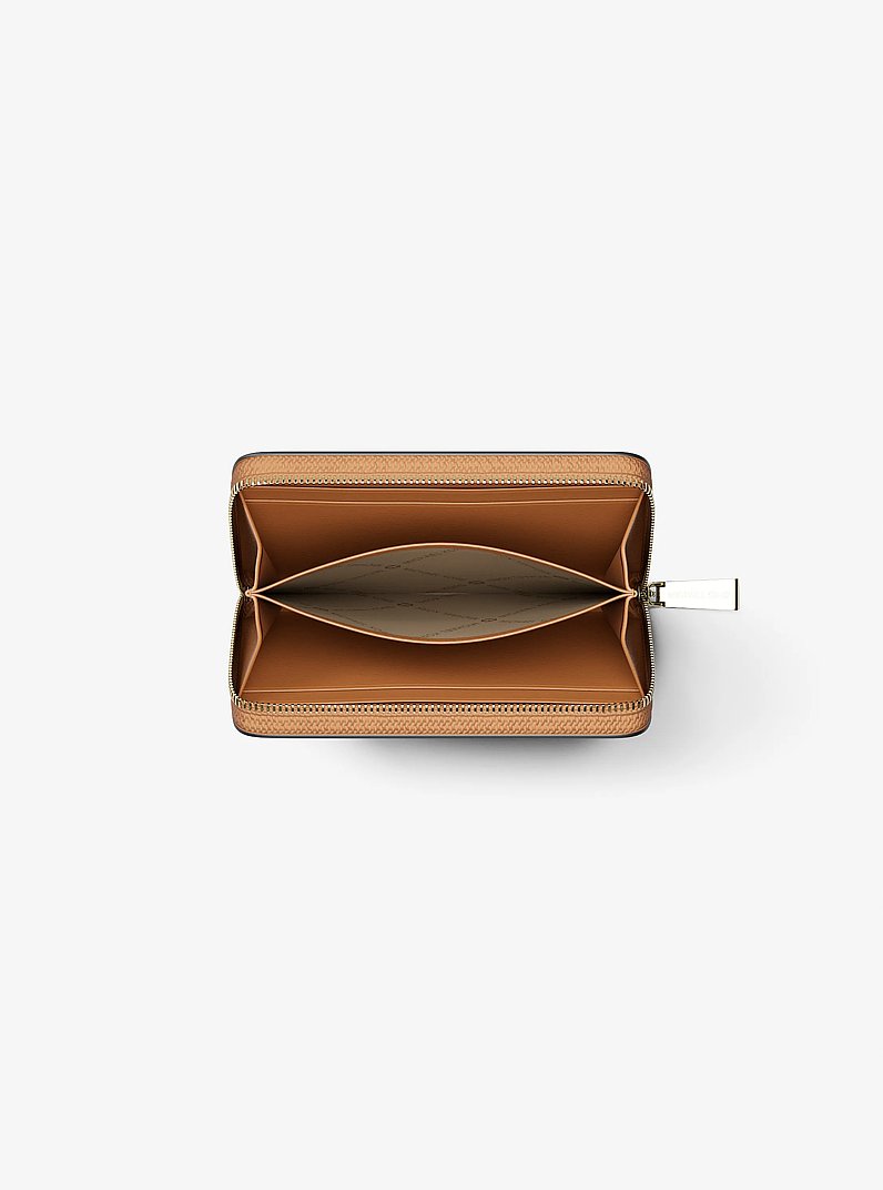 Cartera peque&ntilde;a de piel granulada in LUGGAGE | Michael Kors