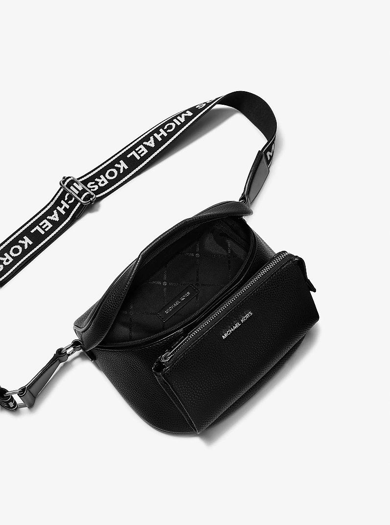 Slater Medium Sling Pack in BLACK | Michael Kors