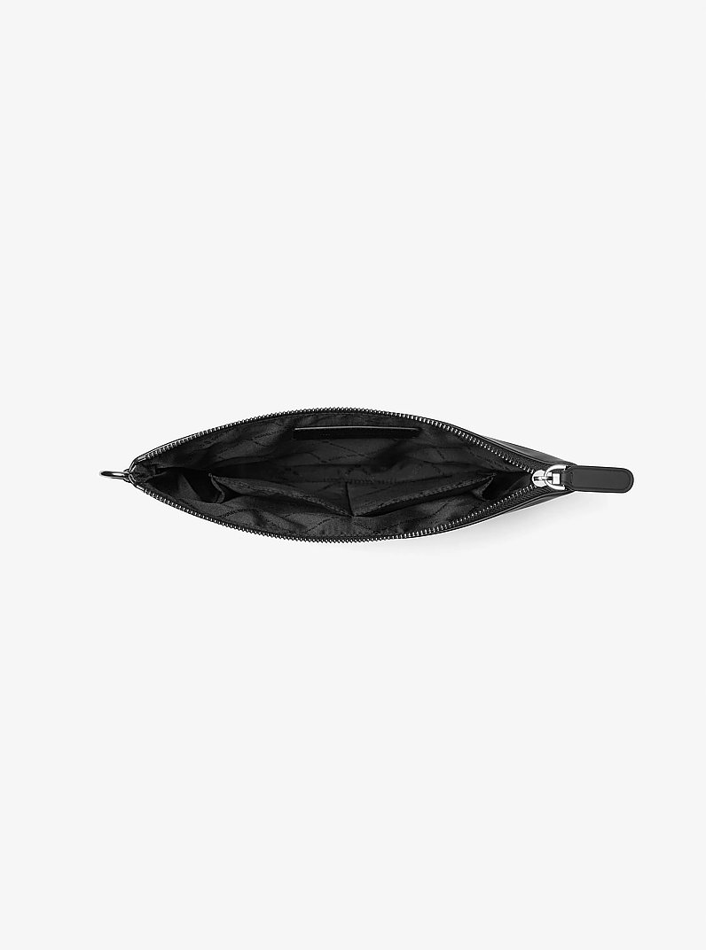 Pochette da viaggio Brooklyn in nylon in NERO | Michael Kors