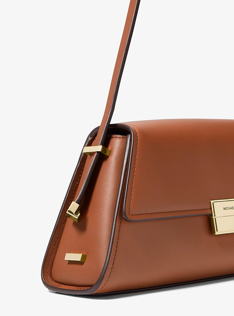 Schultertasche Ludlow Medium aus Leder in LUGGAGE | Michael Kors