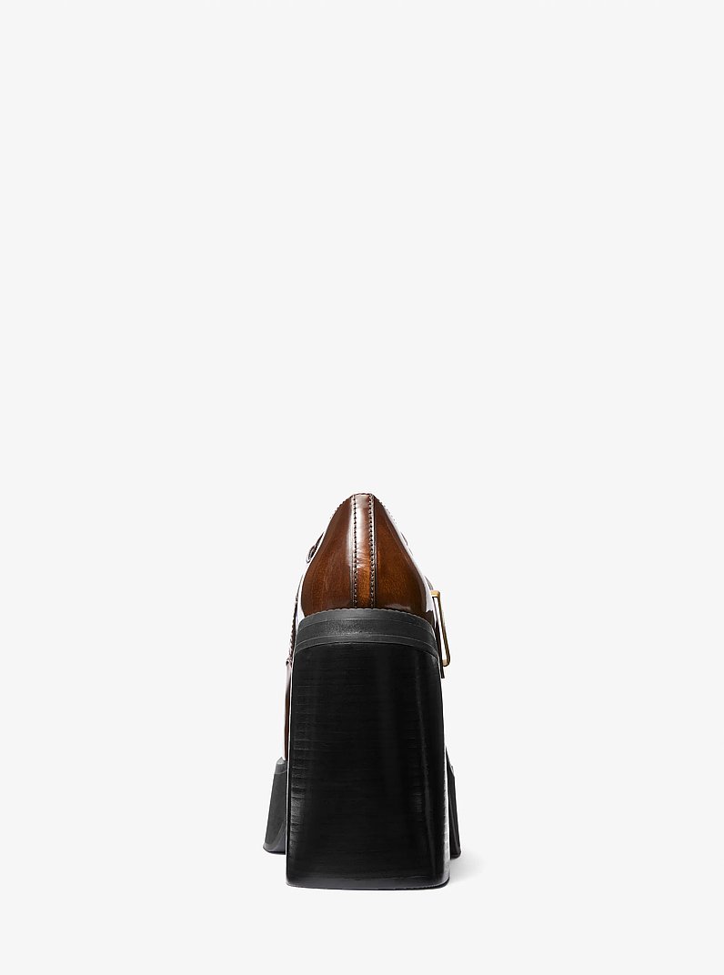 Loafer Colby de piel curtida con plataforma in LUGGAGE | Michael Kors