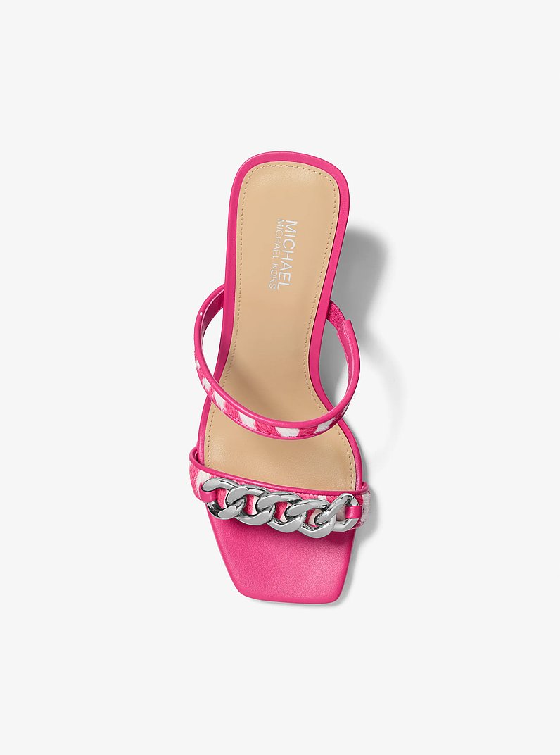 Sandalia Amali con adornos de pelo de becerro con estampado in PITAYA | Michael Kors