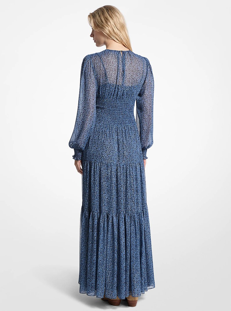 Robe longue smock&eacute;e en georgette &agrave; motif cachemire m&eacute;tallis&eacute; in BLEU FRAN&Ccedil;AIS | Michael Kors