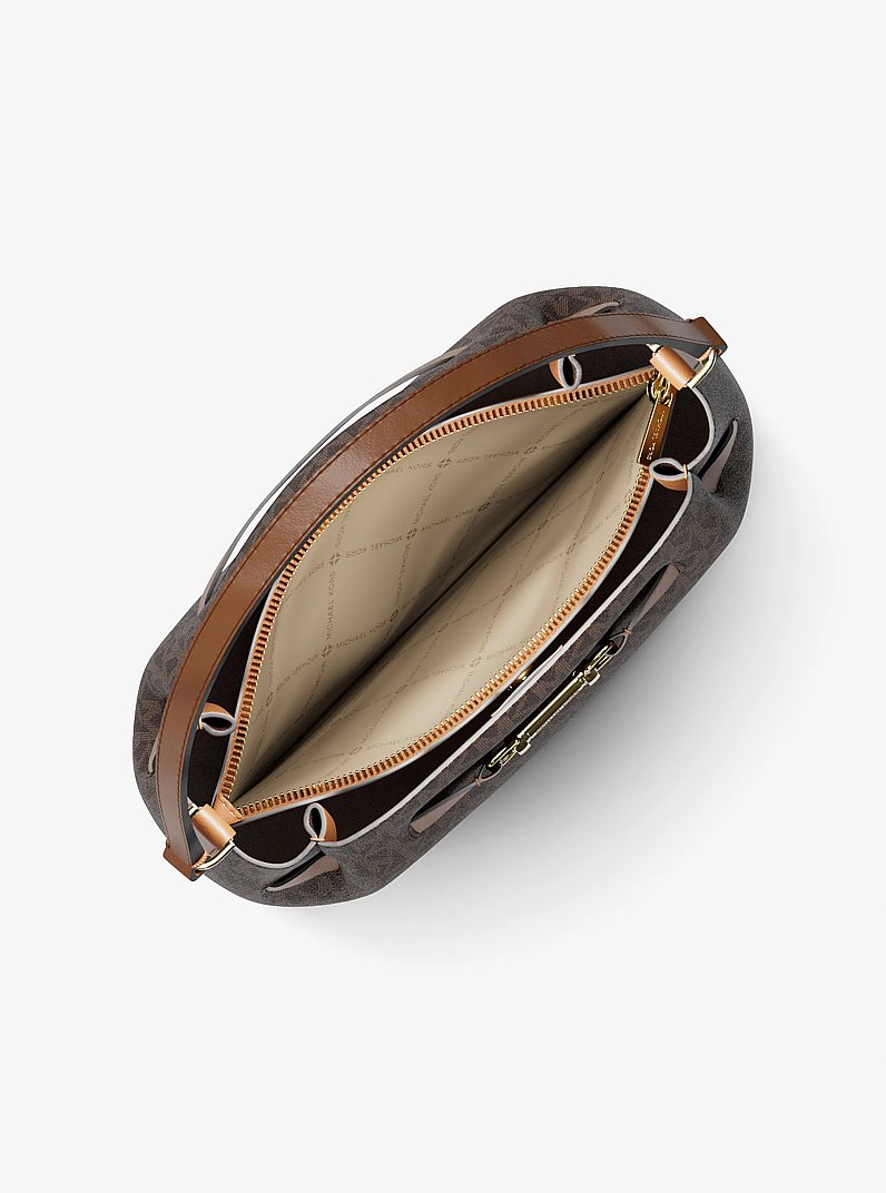 Bandolera Carson tipo bombonera convertible mediana con nuestro logotipo exclusivo in MARR&Oacute;N | Michael Kors
