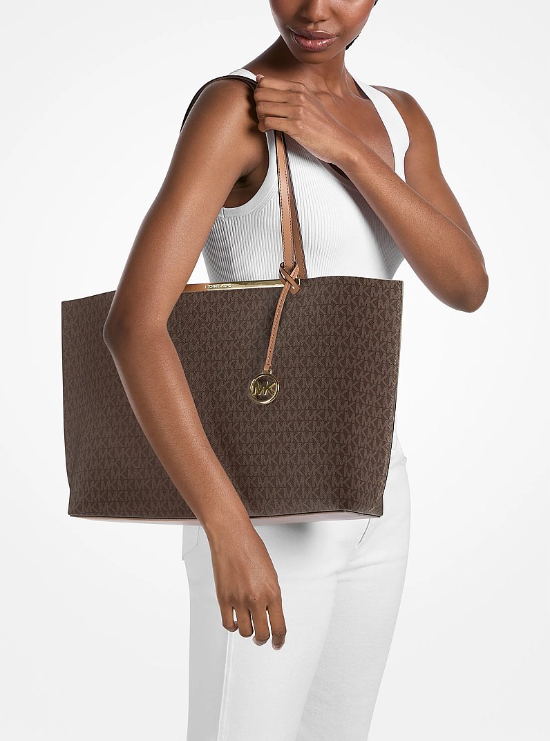 Evelyn Large Signature Logo Tote Bag in BRN/ACORN - Sale | Michael