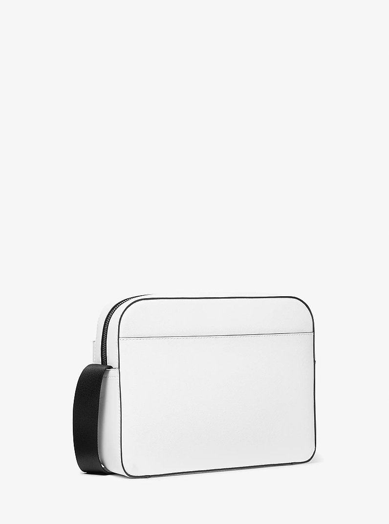 Bandolera utilitaria Cooper de piel saffiano in BLANCO BRILLANTE | Michael Kors