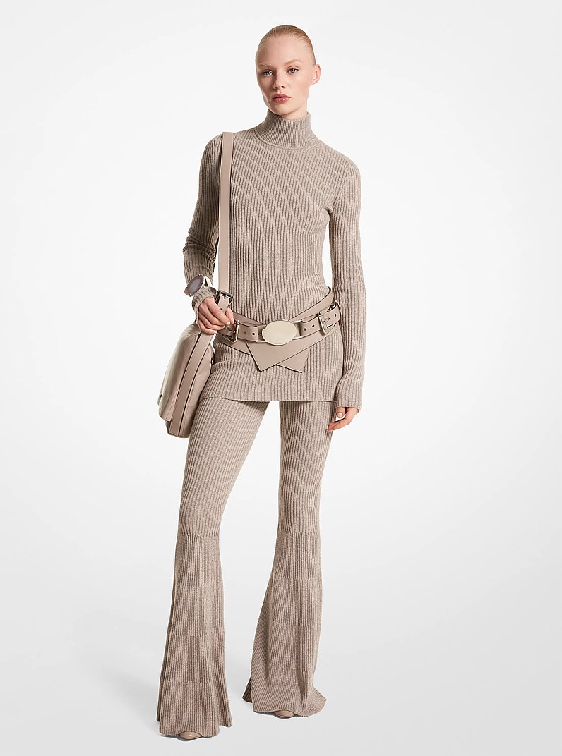 Pantal&oacute;n acampanado de cachemir acanalado in MARR&Oacute;N TOPO MELANGE | Michael Kors