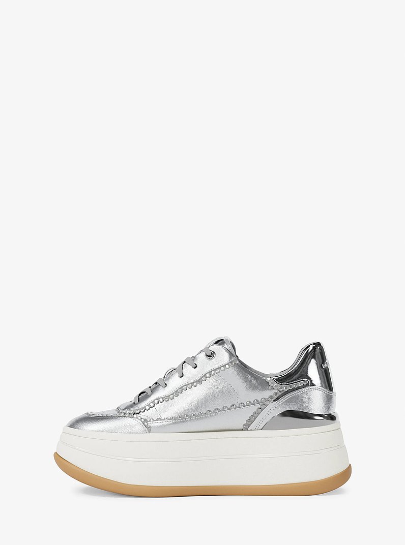 Espadrille &agrave; plateforme Hayes en cuir m&eacute;tallis&eacute; &agrave; ornements in ARGENT | Michael Kors