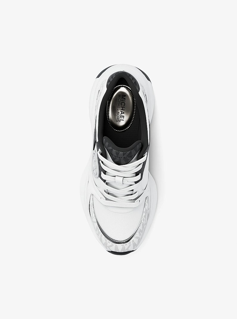 Zuma Mixed-Media Trainer
