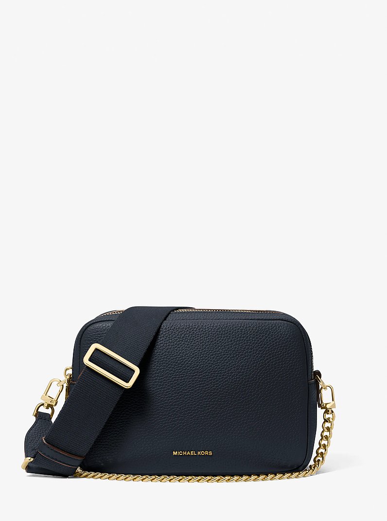 Bandolera para c&aacute;mara Bryant mediana de piel granulada in MEDIANOCHE | Michael Kors