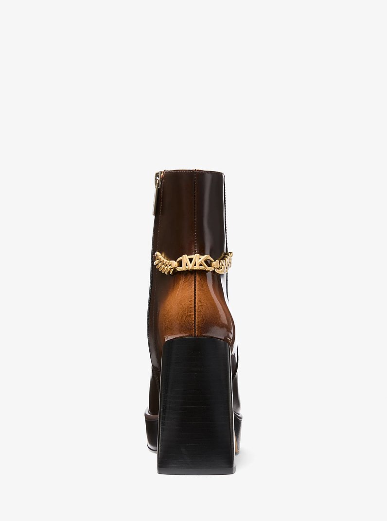 Botte &agrave; platforme Carlisle en cuir bruni in LUGGAGE | Michael Kors