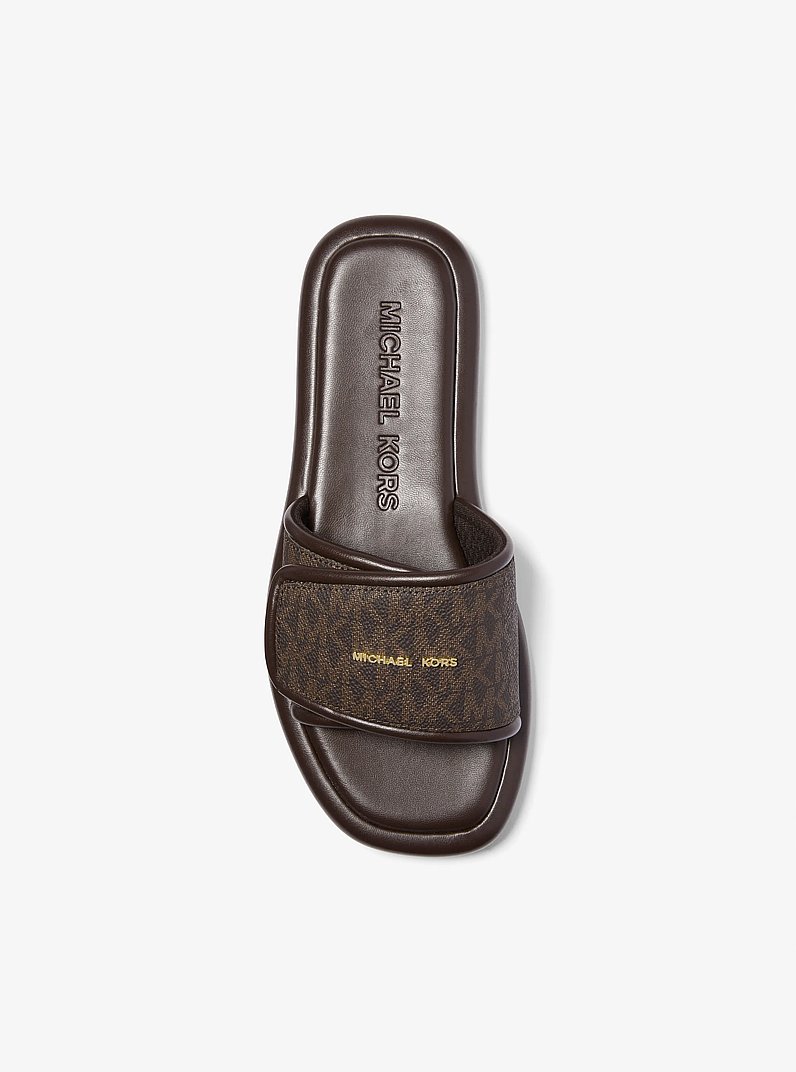 Pantolette Suki mit Signature-Logomuster in BRAUN | Michael Kors