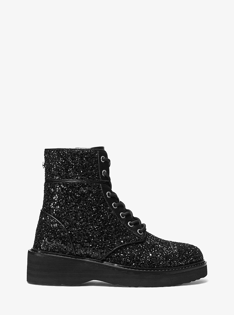 Csill&aacute;mos Aniya bakancs