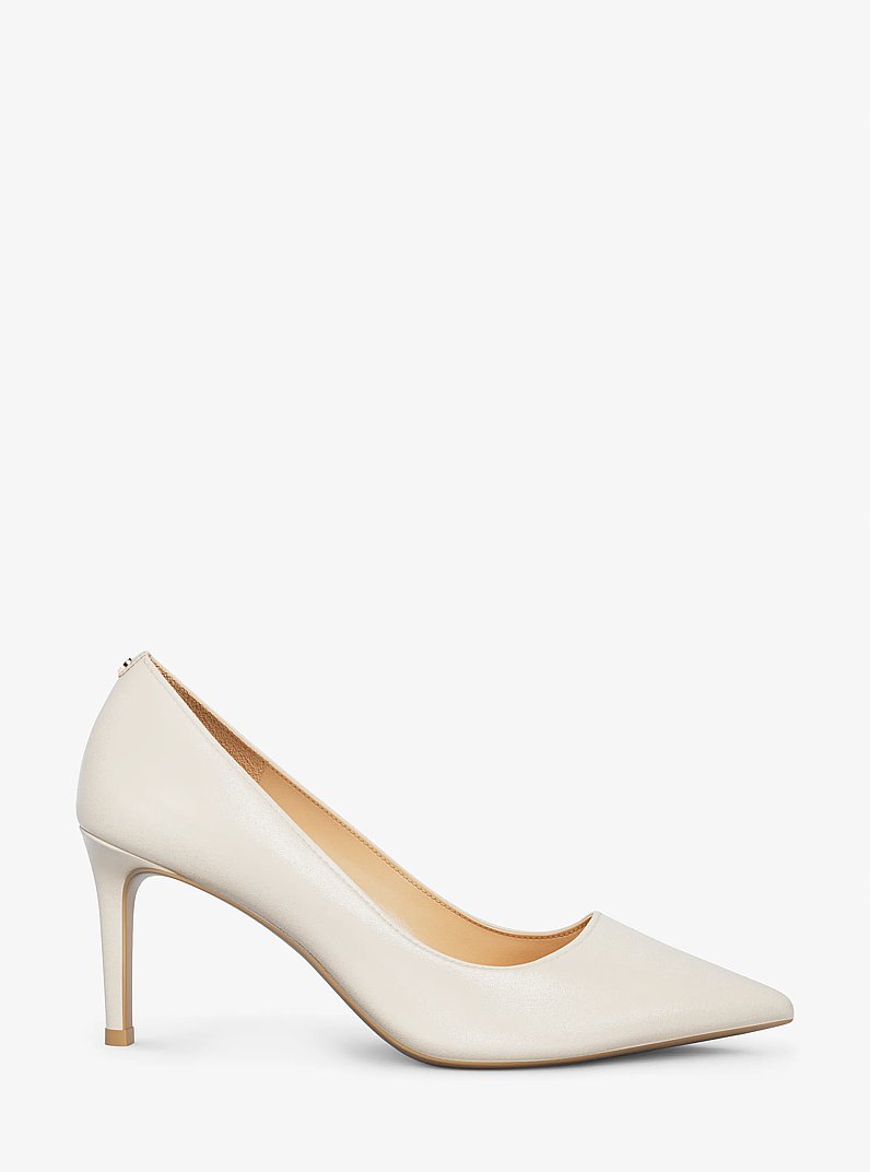 Alina Flex Leather Pump in LT CREAM | Michael Kors